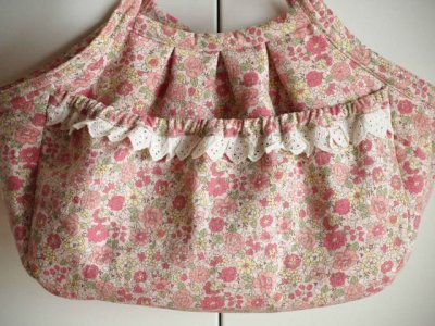 画像1: キャリーバッグG　ピンク小花リバティー
