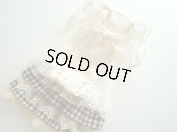 画像2: ベージュレース＆ブラウンチェック　ワンピース (2)