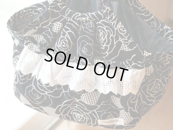 画像4: キャリーバッグ　薔薇　黒 (4)