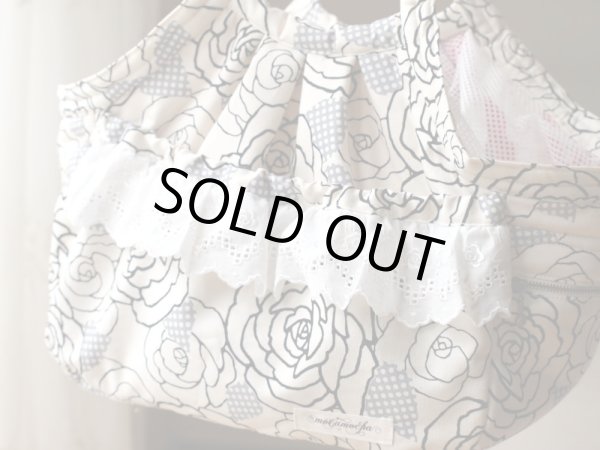 画像2: キャリーバッグ　薔薇　白 (2)