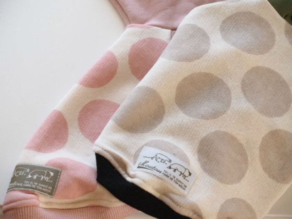 画像2: 大きなドット＆ラグラン袖パーカー　グレードット・ピンクドット (2)