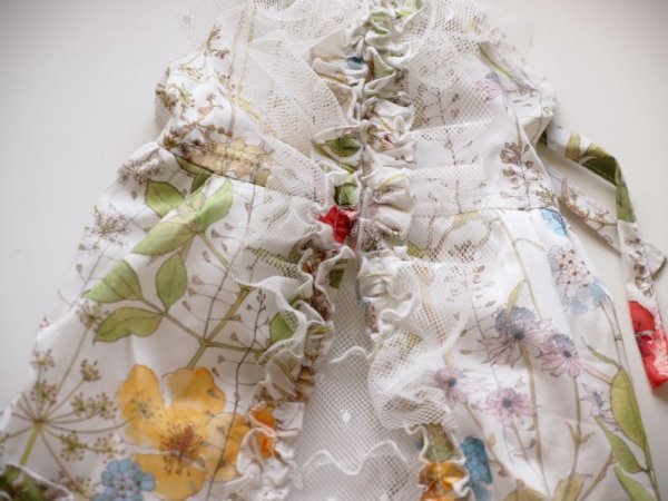 画像5: シックお花＆レースワンピース　リバティタナローンIrma (5)