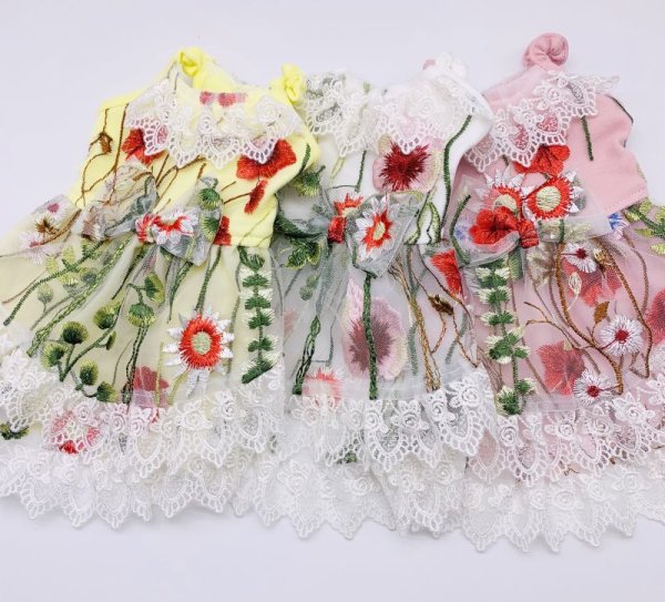 画像2: 花畑刺繍＆チュールレースワンピース (2)