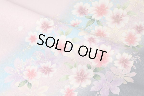 画像10: 京・金彩友禅 霞に桜花（桃）　振袖スタイル (10)