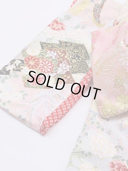 画像5: 京・金彩友禅 草花松皮菱（かすみ）振袖スタイル (5)