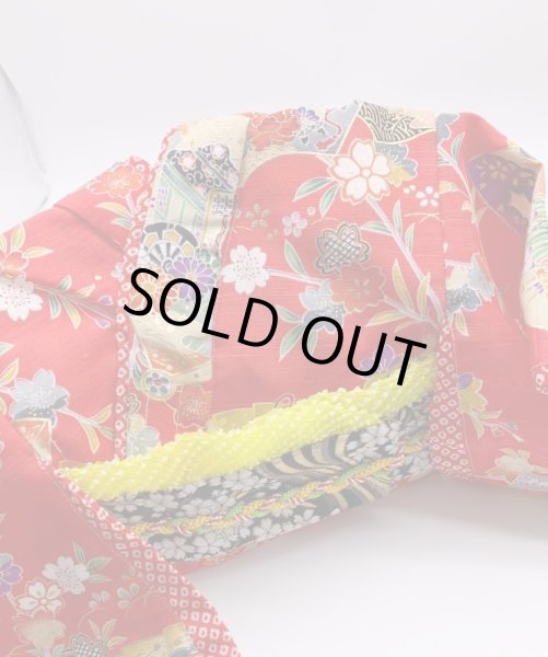 画像4: 京・正絹金彩友禅 花扇に蝶（赤）　振袖スタイル (4)