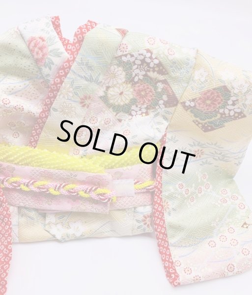 画像8: 京・金彩友禅 草花松皮菱（かすみ）振袖スタイル (8)