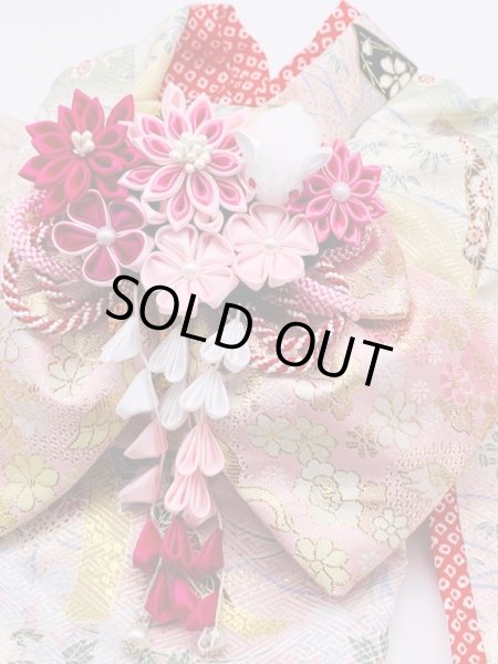 画像4: 京・金彩友禅 草花松皮菱（かすみ）振袖スタイル (4)