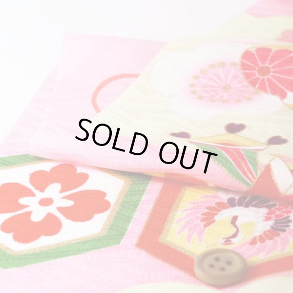 画像8: 犬服/猫服　晴れ着　京友禅 三ツ亀甲に宝尽くし（ピンク）　振袖スタイル (8)