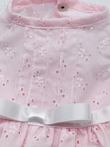 画像4: タック入りコットンレースフェミニンワンピース (4)