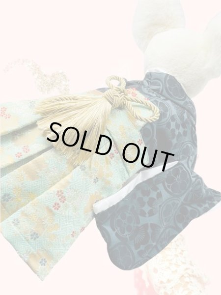 画像7: 犬服/猫服 袴 ジャカード 丸花紋づくし 金らん・さやがた地に金雪輪(エメラルドグリーン) (7)