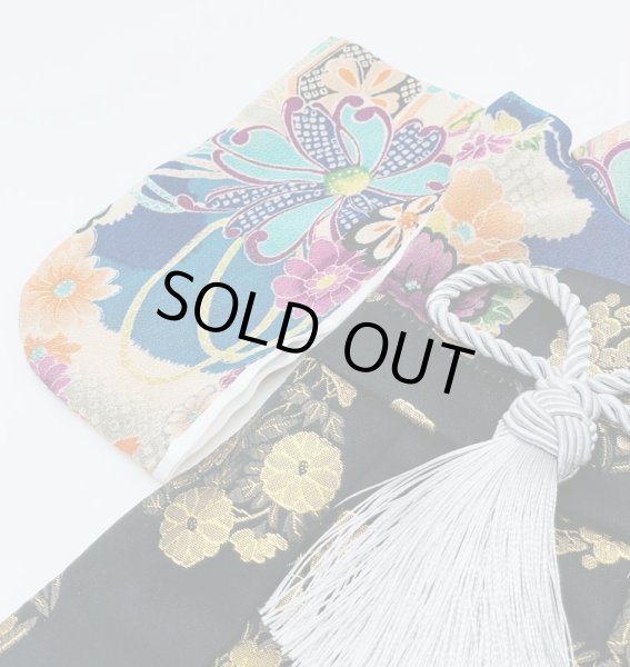 画像3: 犬服/猫服　袴　一越ちりめん生地 しぼりに花のし小槌文様(青)　金襴生地(金らん) 金の花丸(黒) (3)