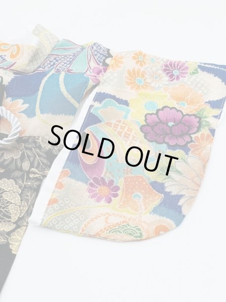 画像5: 犬服/猫服　袴　一越ちりめん生地 しぼりに花のし小槌文様(青)　金襴生地(金らん) 金の花丸(黒) (5)