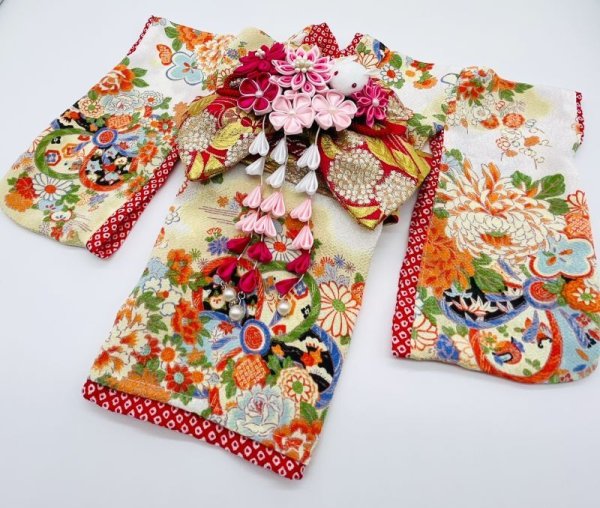 画像3: 犬服/猫服　晴れ着　ちりめん生地 花御所車の雅び(アイボリー)　振袖スタイル (3)