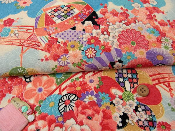 画像6: 犬服/猫服　晴れ着　一越ちりめん・水辺の花景色(水色)  振袖スタイル　お引きづり/通常着丈選択可能 (6)