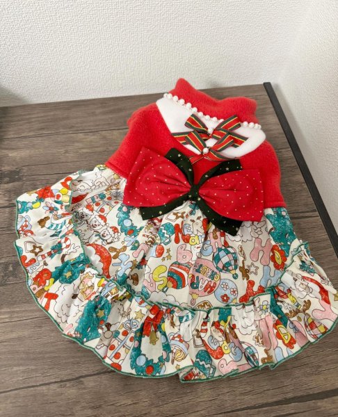 画像4: クリスマス ワンピース　かわいいクリスマス柄オフホワイトスカート (4)